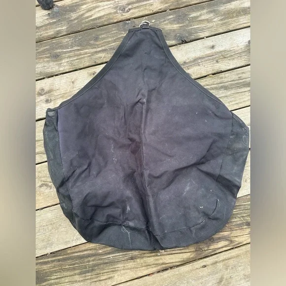 Horse Tack - Black Cordura Hay Bag - Picture 2 of 3